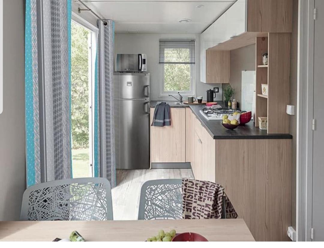 Les Mobilhomes Helvetiques 4 Etoiles Mar Estang Canet En Roussillon Canet-en-Roussillon Exterior foto